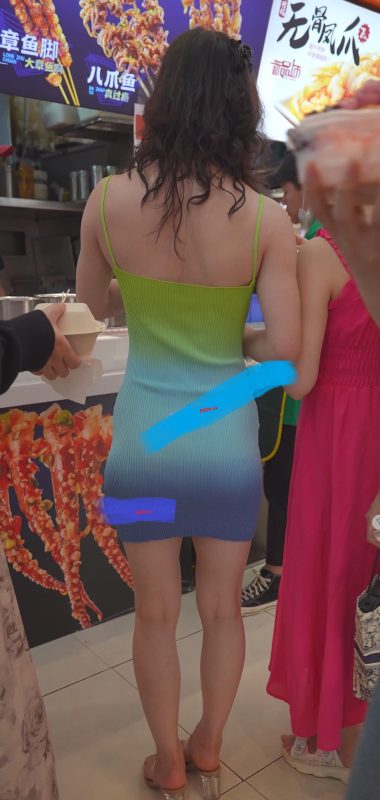 (BC-AA-447)小吃街抄底包臀裙美女窄内..极品身材逆天翘臀-便宜姬