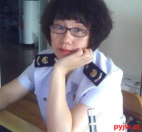 【老图片新回忆】当年某体制内独身熟女 那时帮我不少忙 后来成了泻火朋友[20P+]-便宜姬